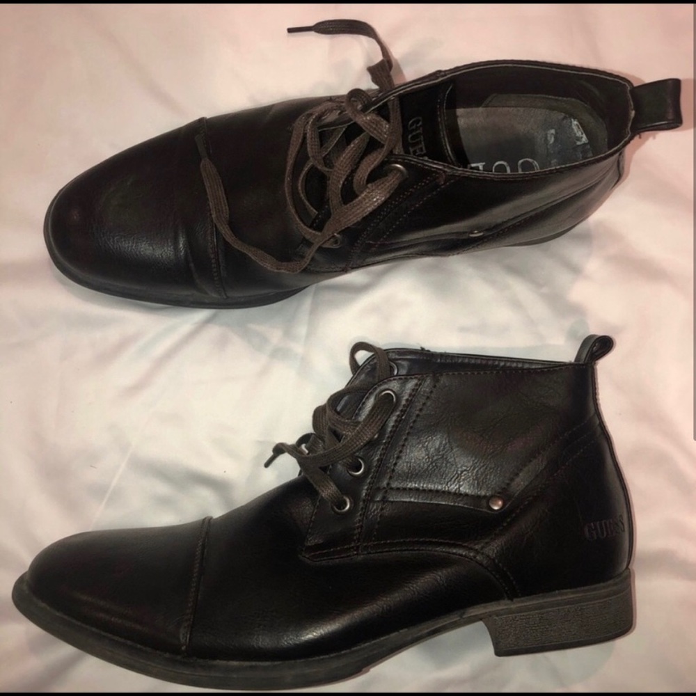 Men’s Guess Leather Boot size 9.5
